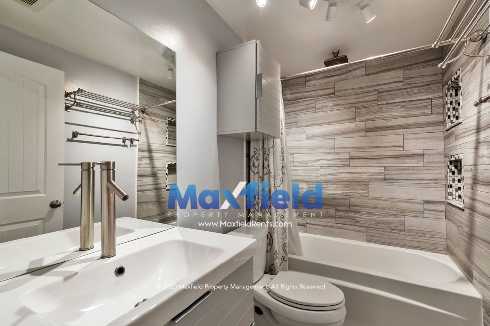 Draper Townhouse - 4 BD 3.5 BA 2 GA property image