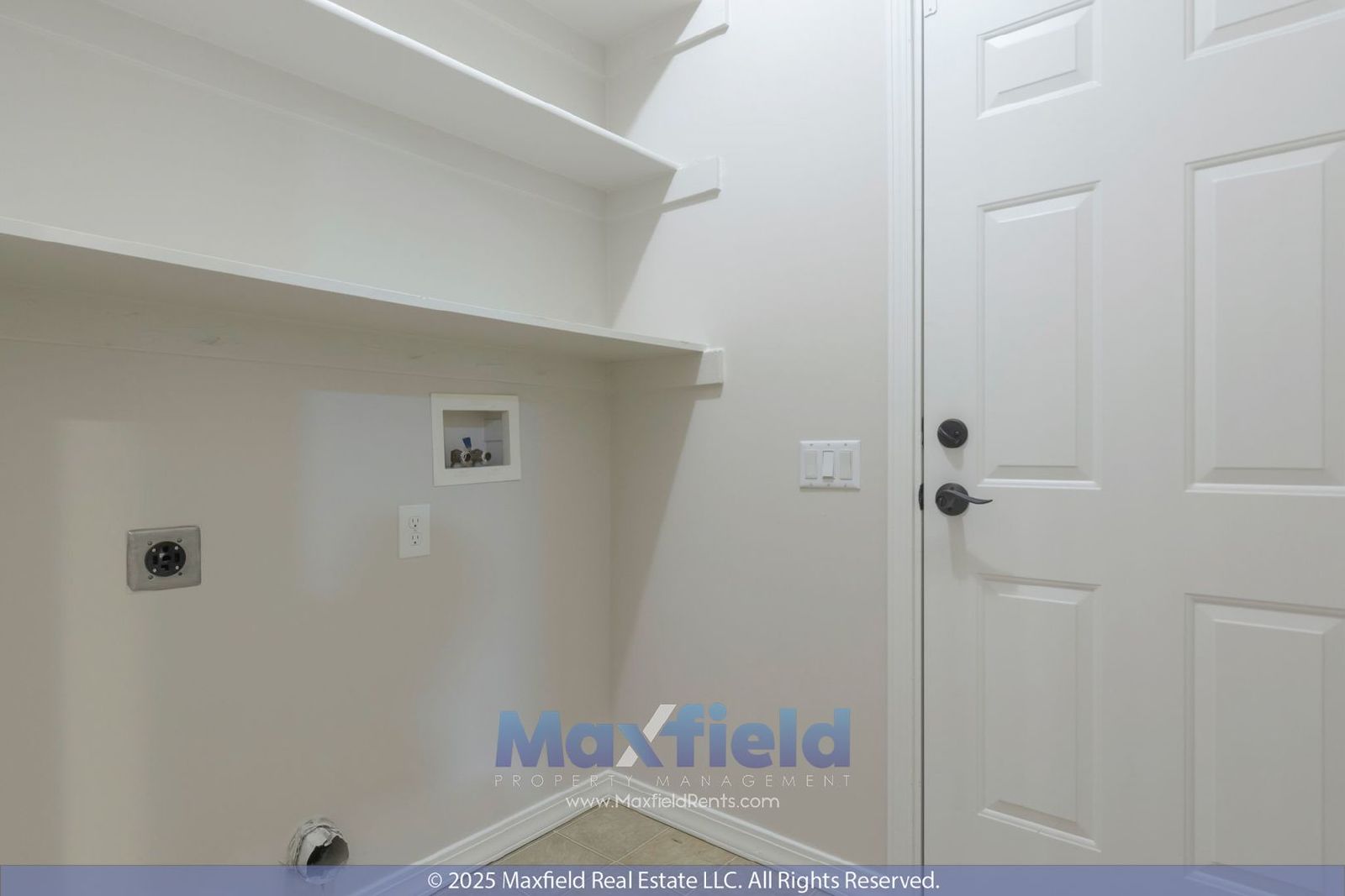 Beautiful 6BD, 3.5BTH, 3GAR Home in Cranberry Hills property image