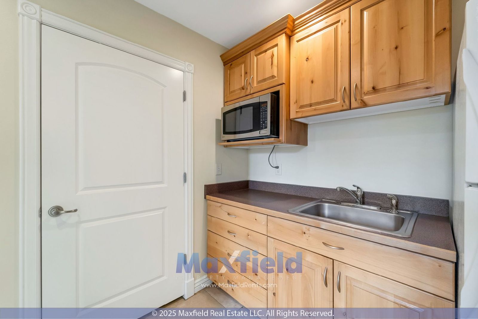 Ground Floor Office Suite - 90th South State Street property image