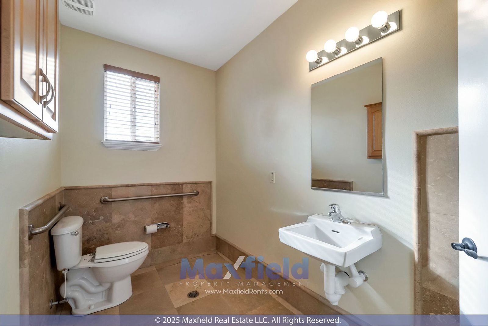 Ground Floor Office Suite - 90th South State Street property image