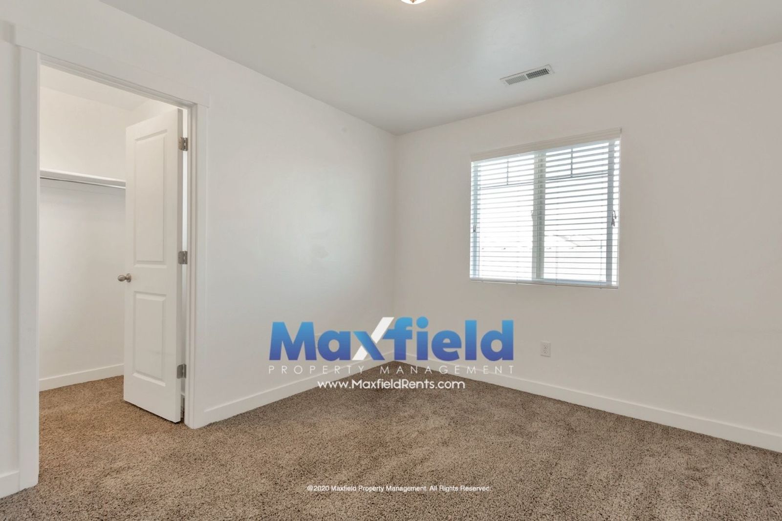 Townhouse Draper - 3 BD 2.5 BA 2 GA - 2250 Square Feet - New Carpet property image