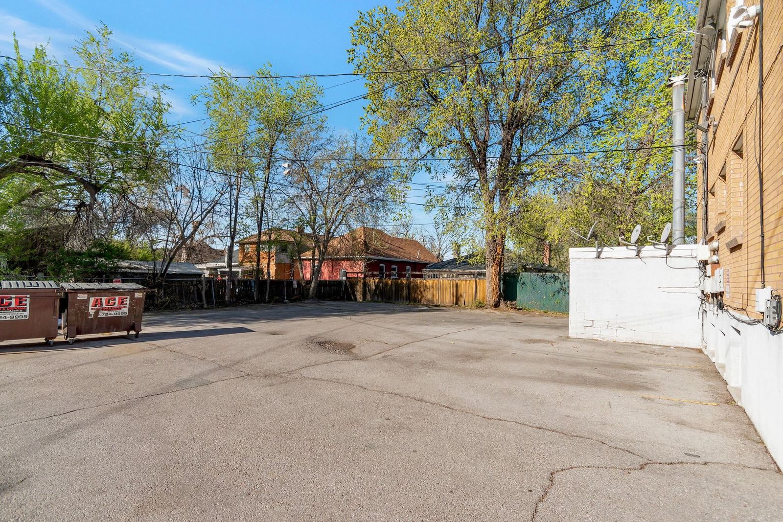 Top-Floor 1-Bed 1 Bath - Downtown Living  – FREE On-Site Laundry property image